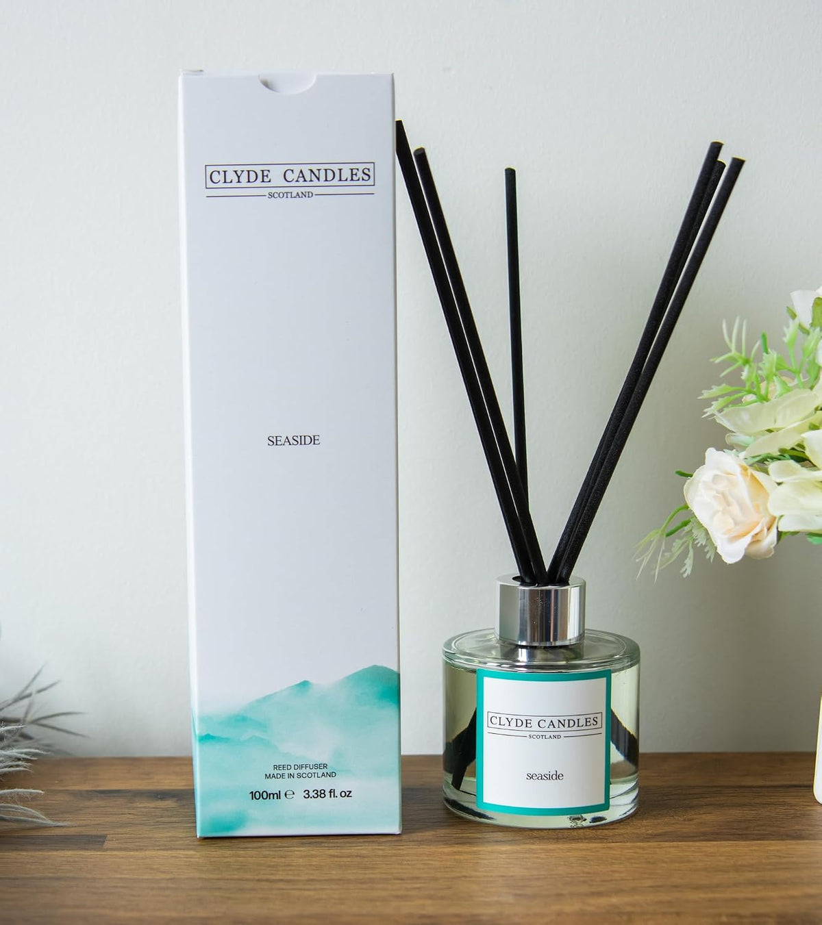 Seaside Reed Diffuser - , Luxury Diffuser Oil with a Set of 7 Fibre Sticks, 100Ml, Best Aroma Scent for Home, Kitchen, Living Room, Bathroom. Fragrance Diffusers Set with Sticks